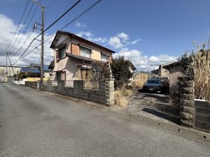 売土地古家付（富士市鷹岡本町）