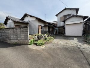 売土地古家付(富士市船津) 売土地古家付(富士市船津)